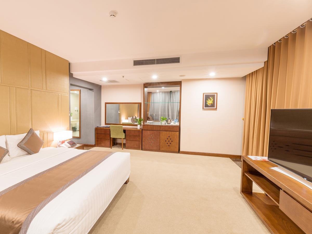 Bien Bac Hotel Mong Cai Eksteriør billede